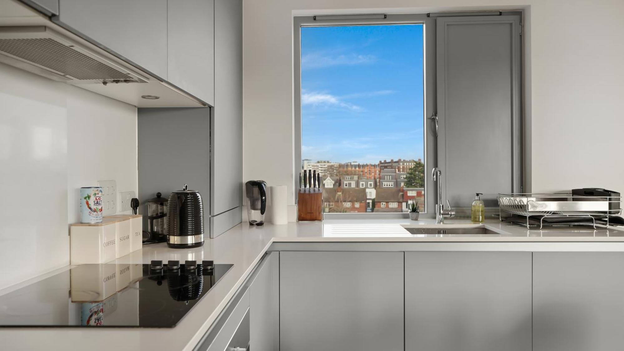 Modern And Spacious Penthouse Apartment In Putney With Free Parking London Exterior foto