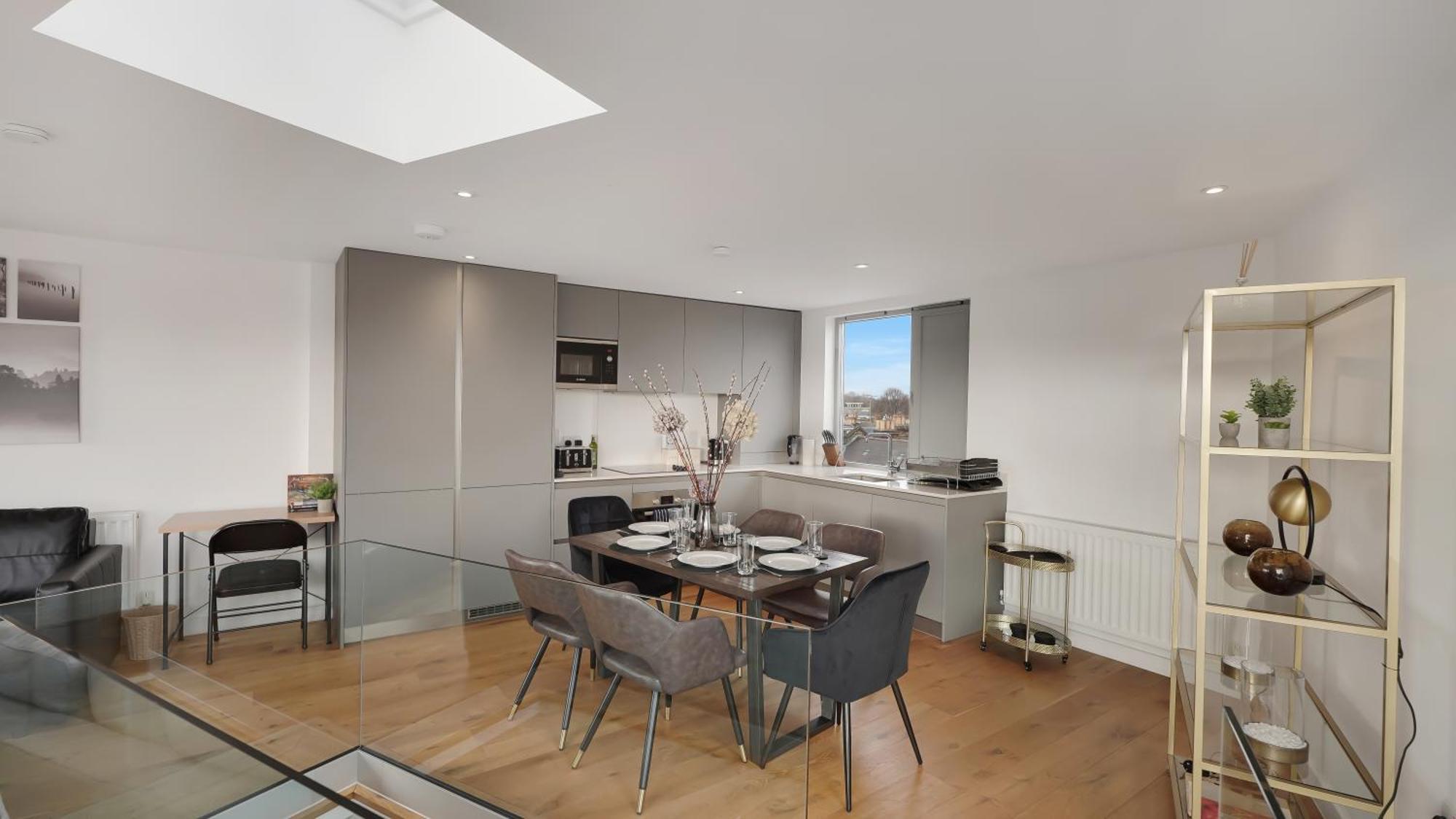 Modern And Spacious Penthouse Apartment In Putney With Free Parking London Exterior foto